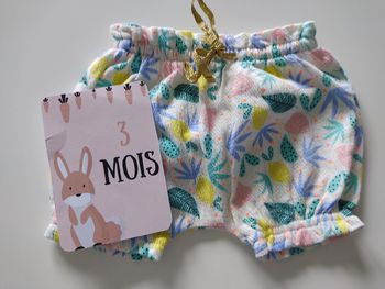 Short taille 3 mois