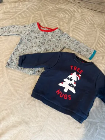 Lot haut de Noël bébé 6 mois