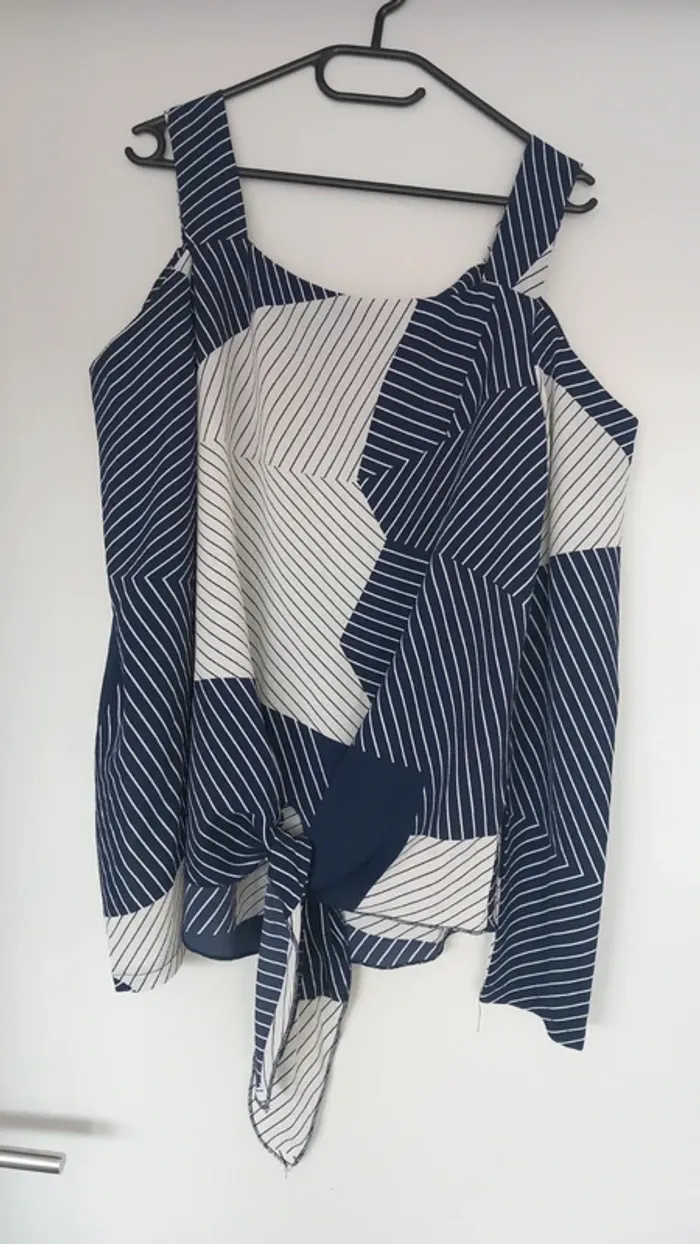 Jolie blouse unika Paris