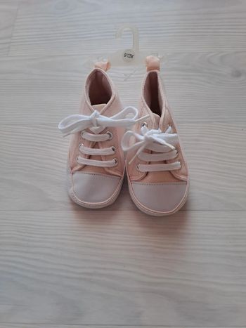 Chaussures bébé fille 9-12 mois