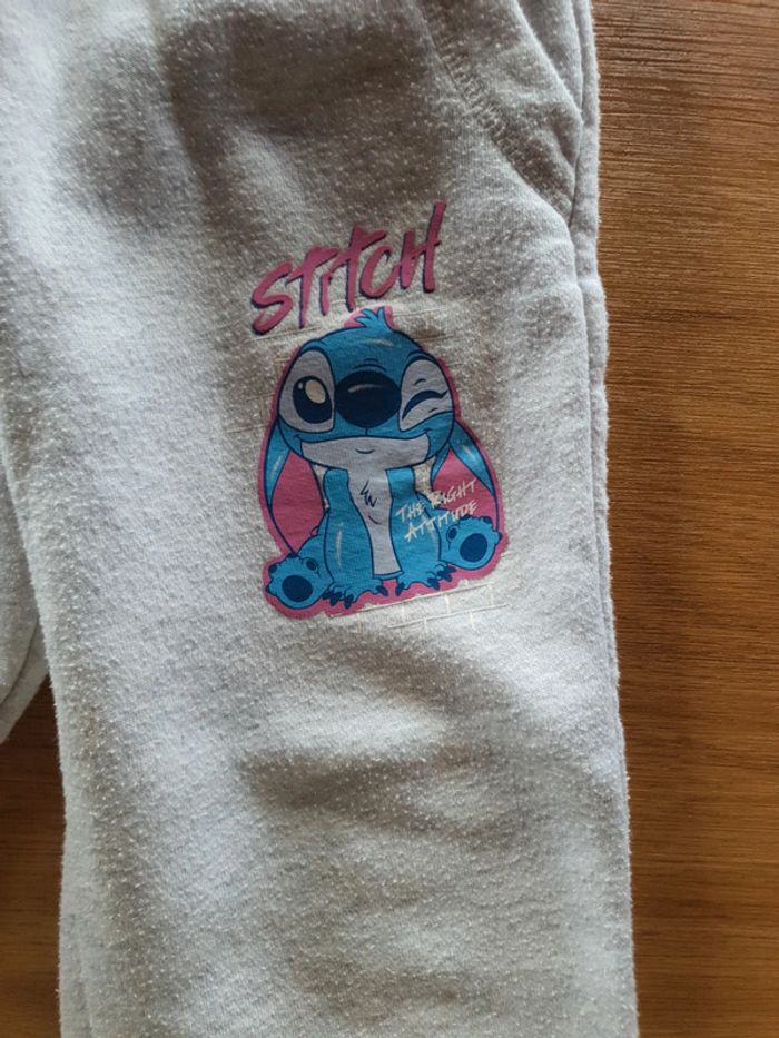 Ensemble training Stitch 4-5 ans 110cm - photo numéro 4