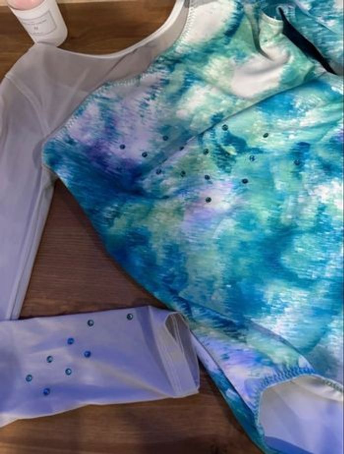 Justecorps fille  10 ans - photo numéro 4