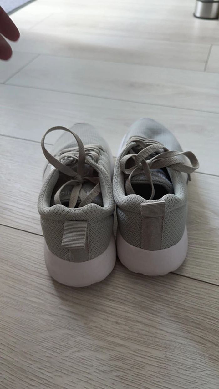 Baskets grise taille 39 - photo numéro 3