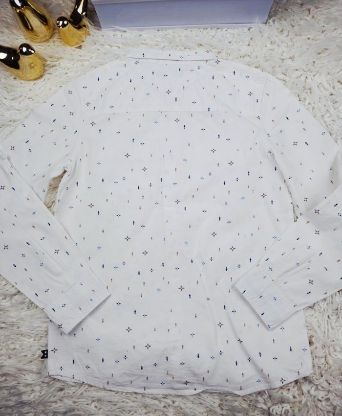 Chemise manches longues blanc à motifs graphiques Garçon taille 10 ans marque Okaidi 🎸 - photo numéro 9
