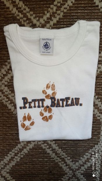 T-shirt blanc Petit Bateau 6 ans neuf sans étiquette