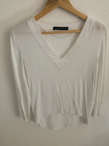 Chemise à col V