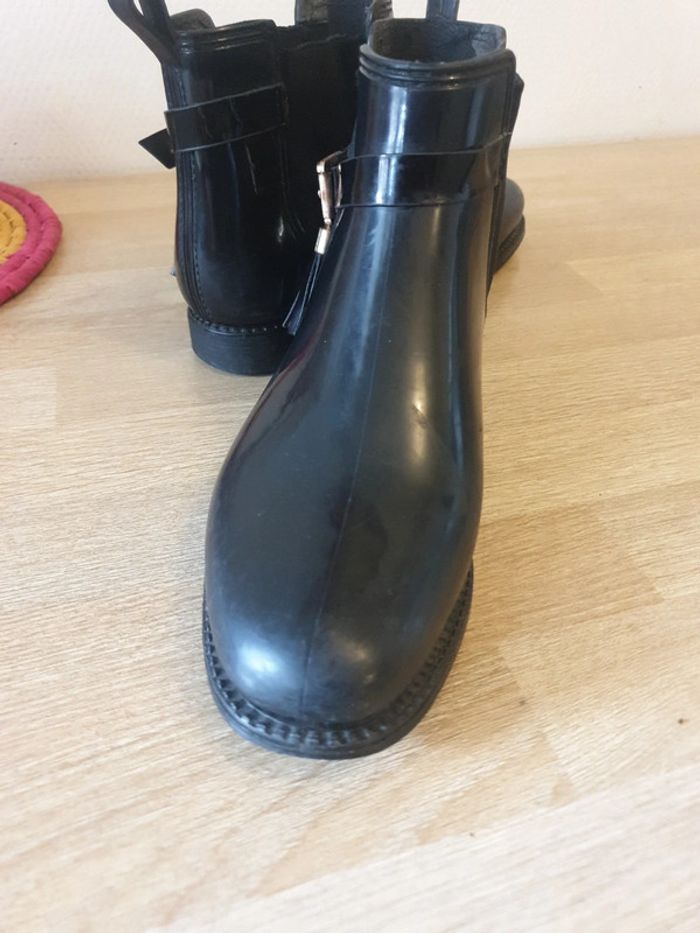 Bottines en Caoutchouc noires - photo numéro 10
