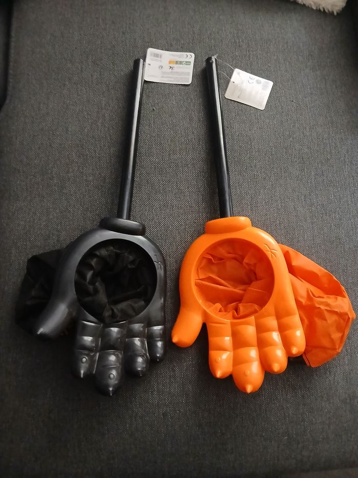 Lot de 2 mains pour bombons d’halloween - photo numéro 2