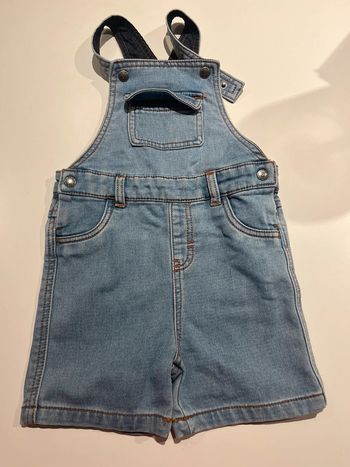 Salopette short en jean kiabi taille 36 mois