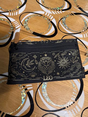 Pochette lion Léo cabaia 