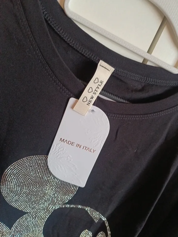 Tee shirt noir tête Mickey argentée - photo numéro 6