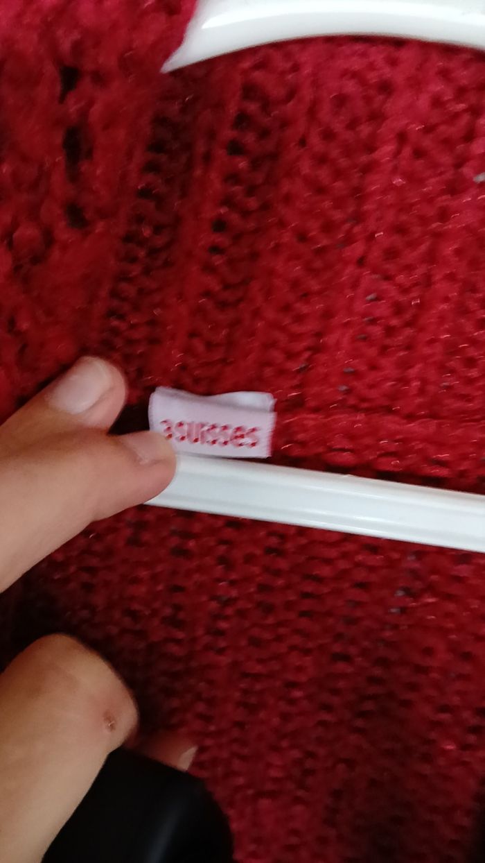 Gilet rouge 3 suisses - photo numéro 4