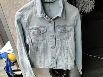 veste en jean Taille 40