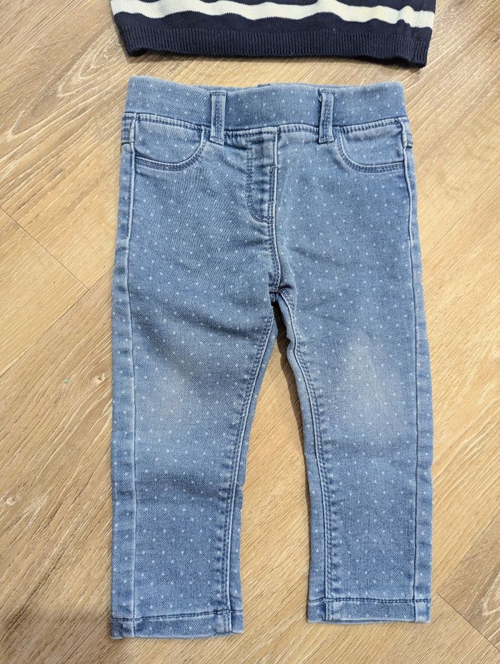 Lot 1 pull et 1 pantalon jean 18 mois bebe fille - photo numéro 2