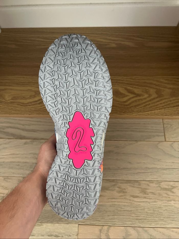 Nike Light Show – Neuve – Taille 44 - photo numéro 5