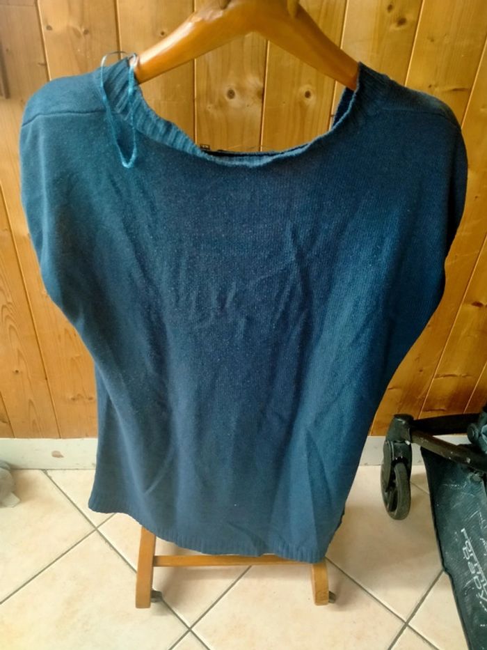 Haut long col V en maille bleu - photo numéro 3