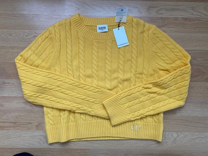 Pull Claudie pierlot en laine jaune mimosa