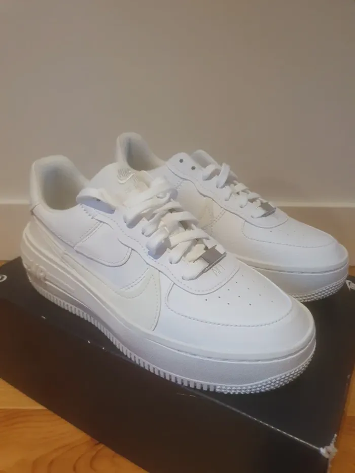 Nike Air Force 1 Plateforme "full white" (38) - photo numéro 3