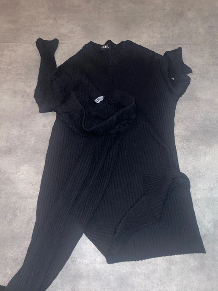 Ensemble noir - photo numéro 9
