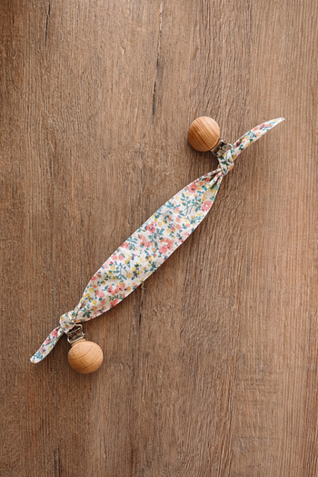 attache doudou liberty