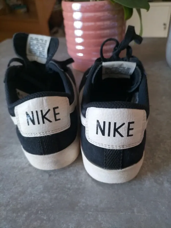 Baskets Nike taille 38 - photo numéro 6