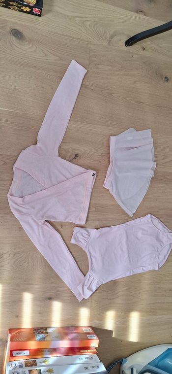 Ensemble rose clair, Décathlon, 10 ans