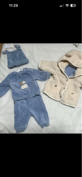 Ensemble  bébé 4 pièces 