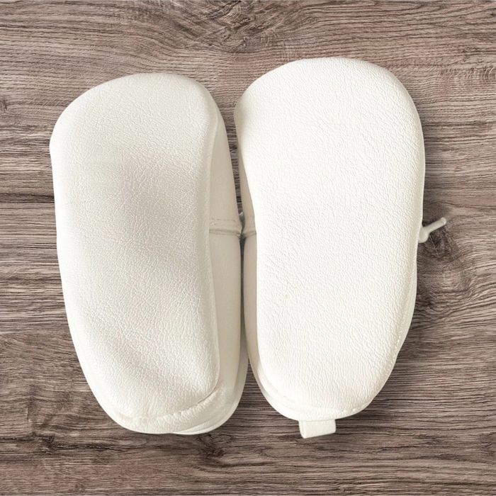 Chaussure bébé taille 17 - photo numéro 2