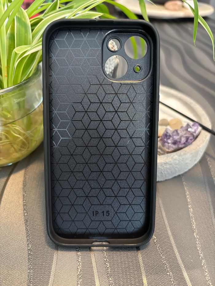 Coque iPhone 15 - photo numéro 2