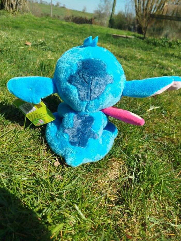 Peluche Disney Stitch - photo numéro 2