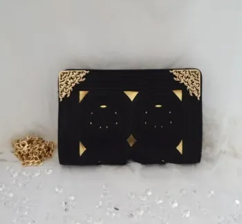 Pochette noire dorée avec anse amovible doré