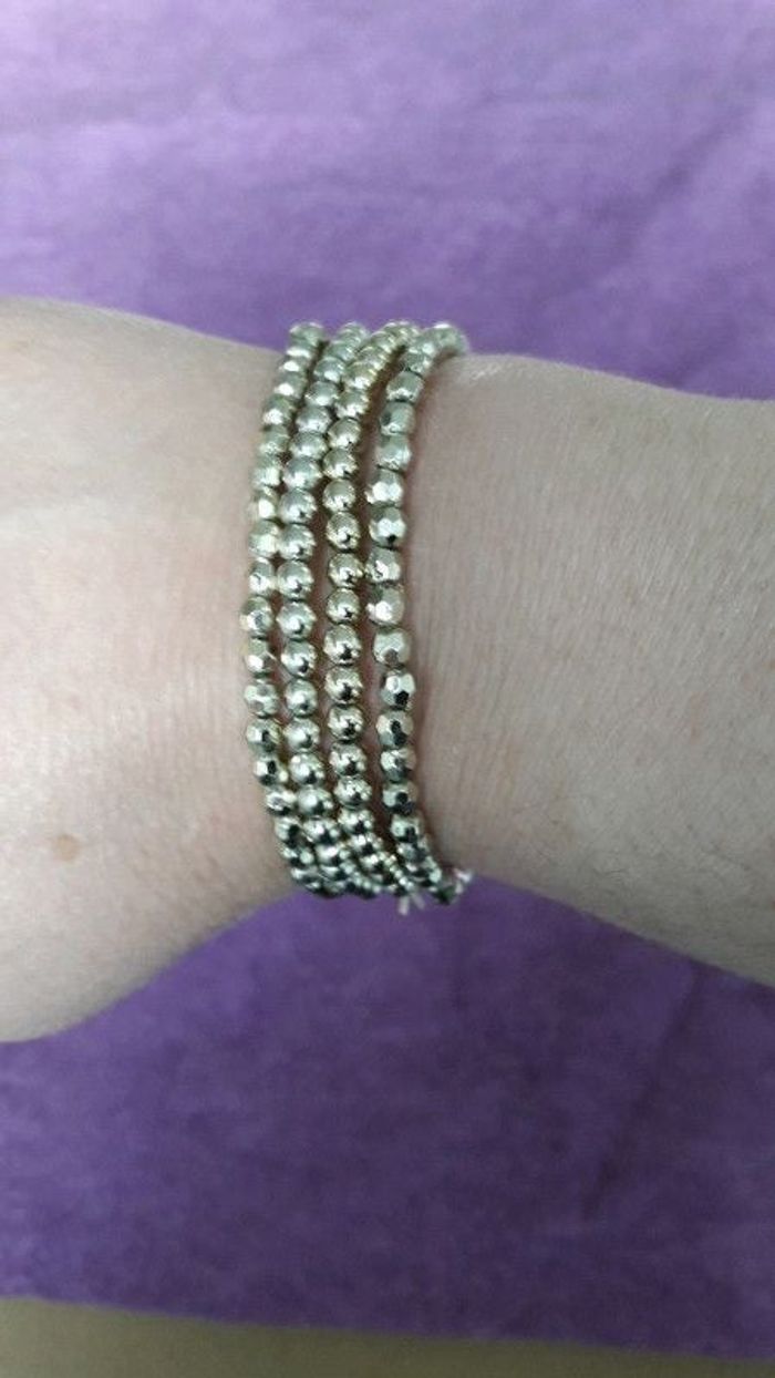 Lot 4 bracelets fantaisie élastique argenté