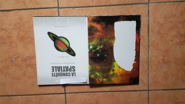 Livre " La Conquête Spatiale " d'Alex Barnett - photo numéro 4