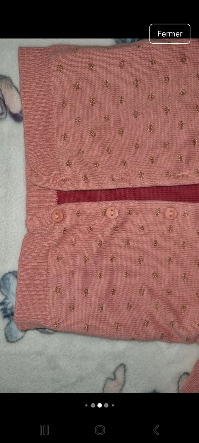 Gilet 6 mois en très bon état - photo numéro 4