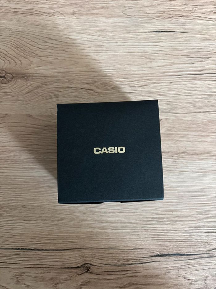 Montre de doigt Casio 50eme anniversaire - photo numéro 3