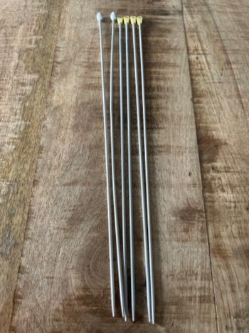 Aiguilles à tricoter métal