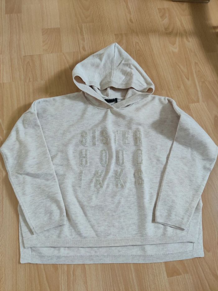 Sweat à capuche taille 10 ans