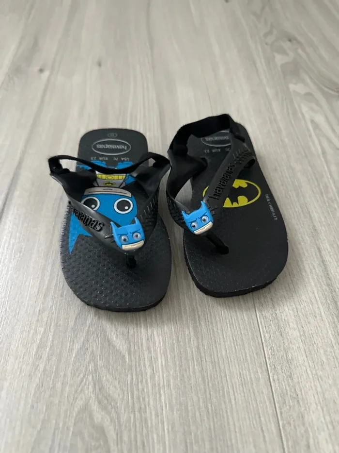 Tongs havainas Batman taille 23 neuves sans étiquette - photo numéro 2