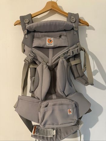 Porte bébé Ergobaby Omni 360 Cool air neuf