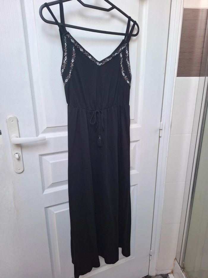 Robe longue noir kiabi taille S - photo numéro 2