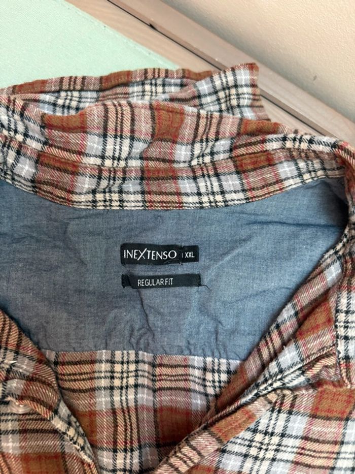 Chemise à carreaux - photo numéro 2