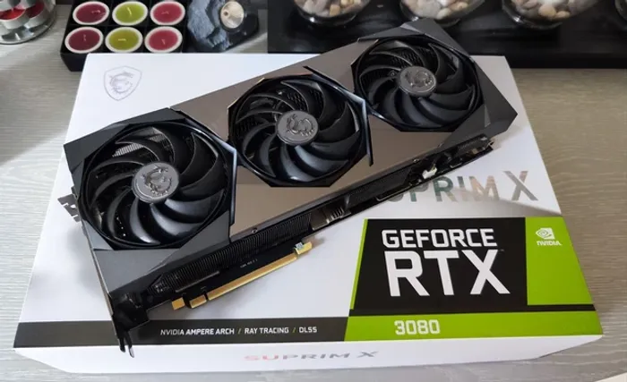 Carte Graphique MSI NVIDIA RTX 3080 Suprim X 10Go GDDR6X - photo numéro 4