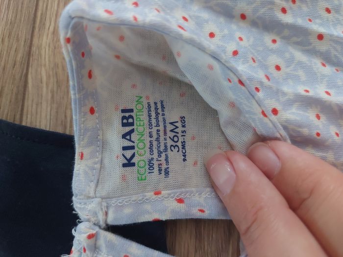 Lot 2 robes neuves 36 mois - photo numéro 2