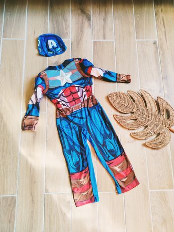 💫Captain America - Déguisement /costume deluxe  rembourré avec cagoule - Avengers Marvel