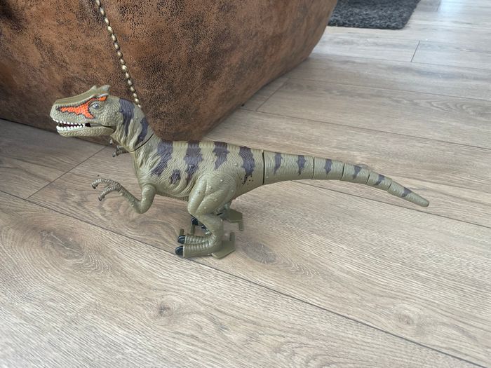 Dinosaure 🦖 électronique