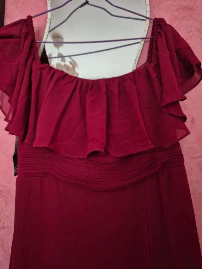 Robe longue avec fente - photo numéro 2