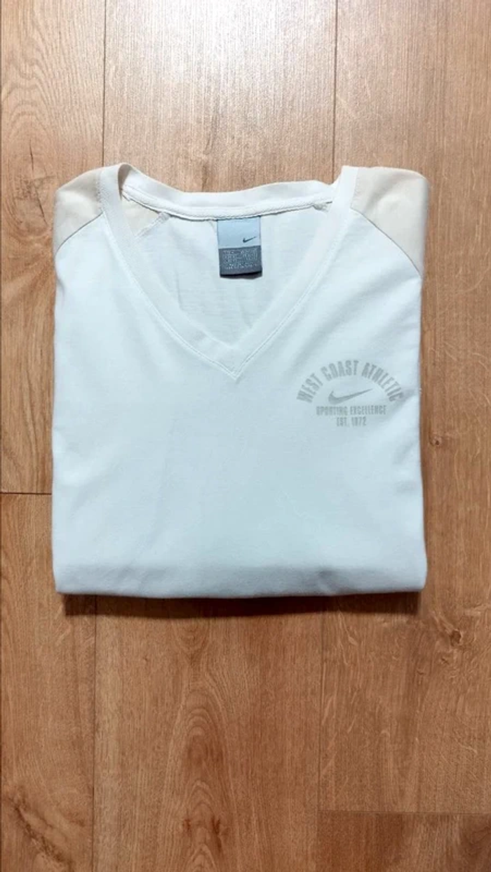 T-Shirt Nike col V West Coast Athletic Junior 12-13 ans