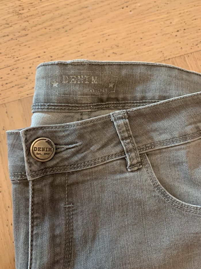Jean gris mim taille 40 - photo numéro 2