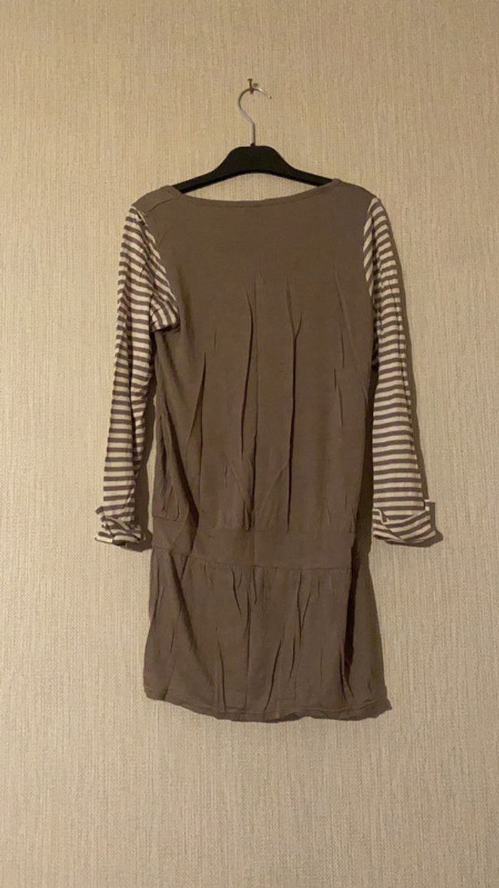 Tunique Taille 14 ans - photo numéro 2