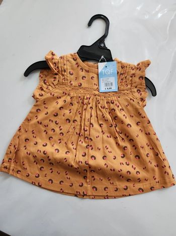 Jolie blouse bébé fille taille 6mois